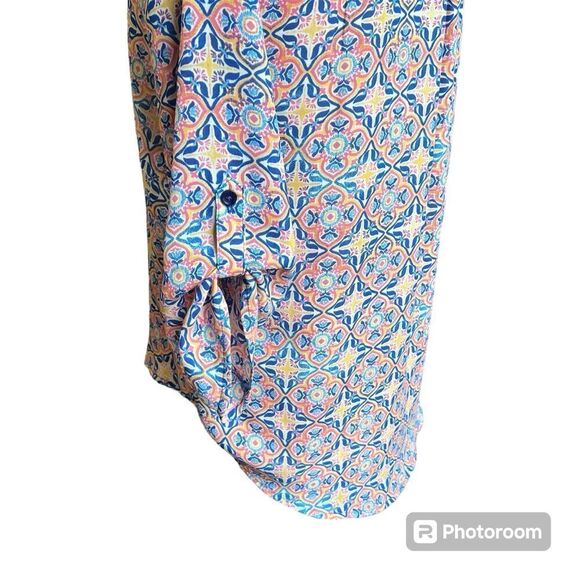 Pink Rose Size Medium Geo Floral 3/4 Sleeve Blouse Top Tunic Pink Blue Colorful - Picture 3 of 6